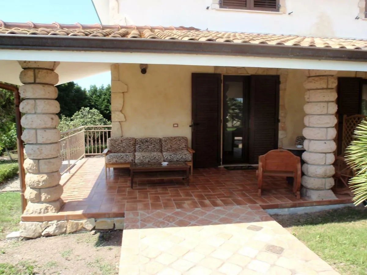 Bed and Breakfast Ajo Sardinia à Olmedo